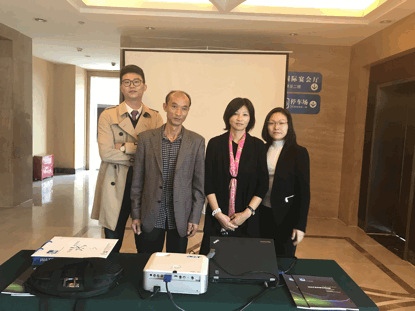 ../../../H-��Ƭ/��Ƭ/2017��10����żҽ���Ƭ/΢��ͼƬ_2017102409